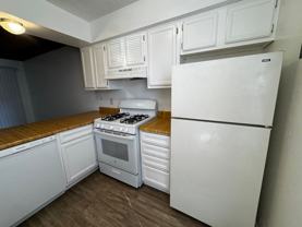 1571 - 13309 Fruit Ave NE - Photo 1 of 1