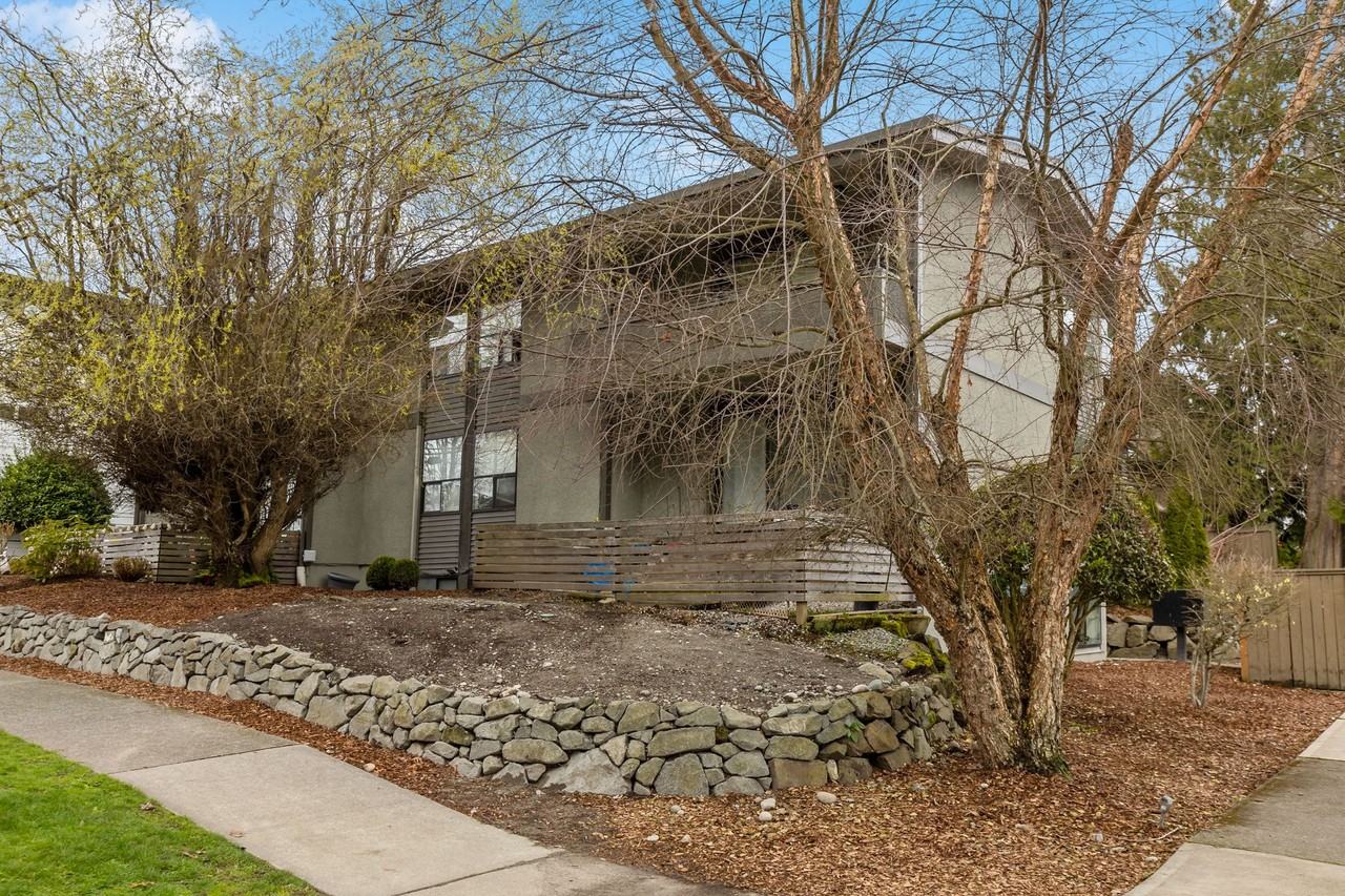 Woodlawn Apartments - Photo 2 of 4