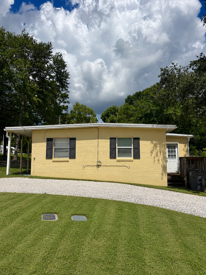 164 Highland St - Photo 2 of 4