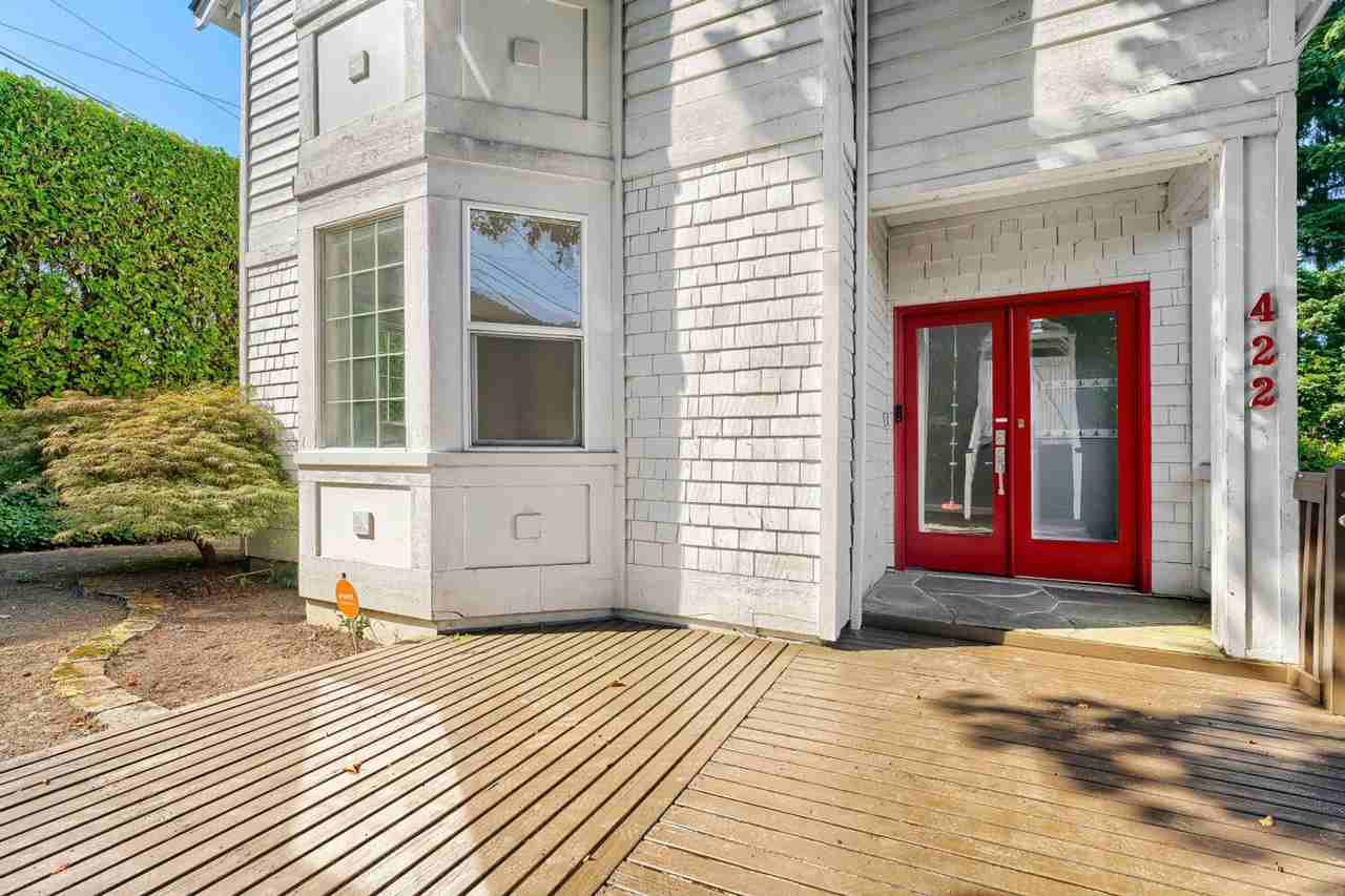 422 W Raye St - Photo 2 of 28