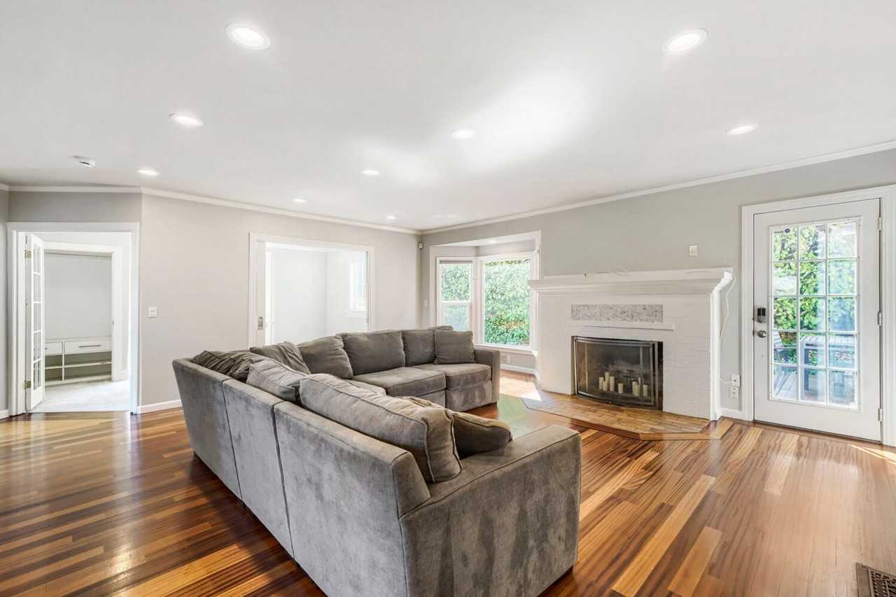 422 W Raye St - Photo 5 of 28