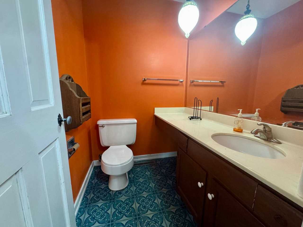 401 Oakfield Dr - Photo 6 of 12