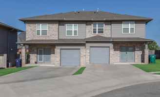 featured image of 7923 Nw 135th Ter