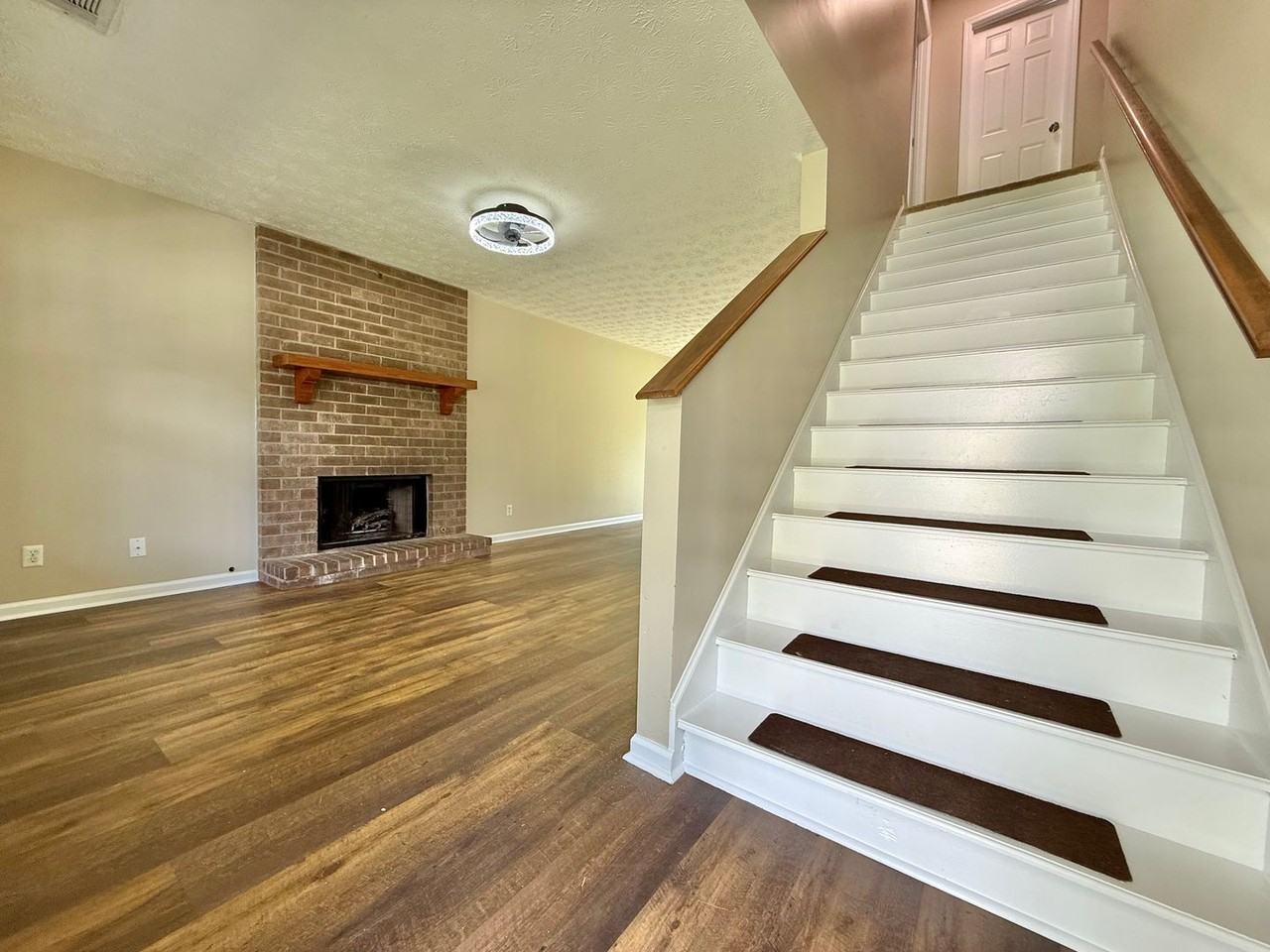 279 Rice Gate Dr - Photo 3 of 50