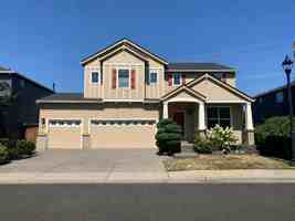 featured image of 5228 Nw Shoreline Way