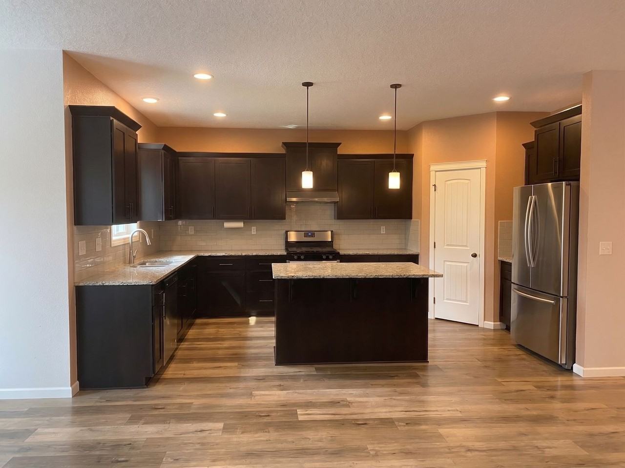 11401 Nw 325th Ave - Photo 3 of 14
