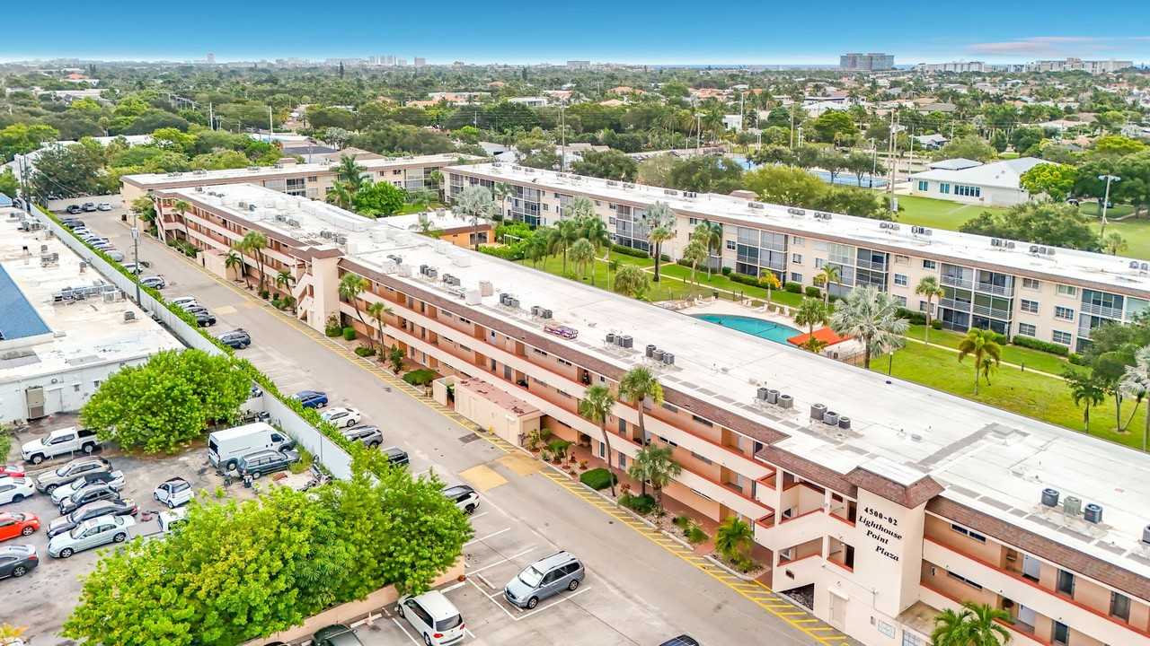 4500 N Federal Hwy #315B - Photo 4 of 50