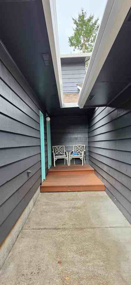 1110 Nw Springwood Ln - Photo 2 of 24