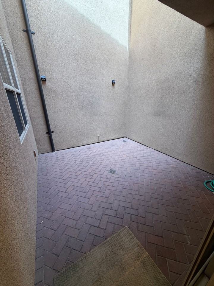 77 Fairfax - Photo 6 of 25