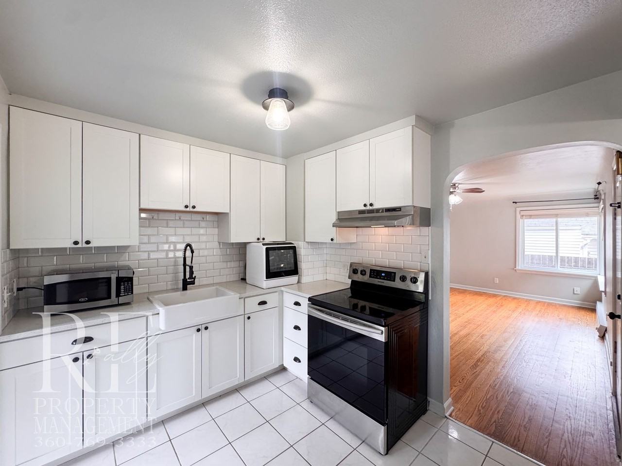 833 S Summit Ave - Photo 5 of 21