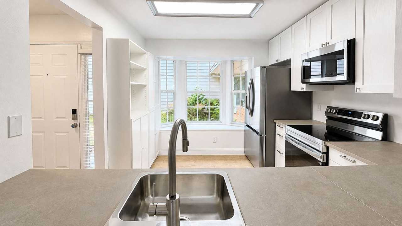 936 Tillery Way - Photo 6 of 23