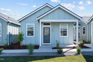 202 Gangnes Dr - Photo 1 of 1