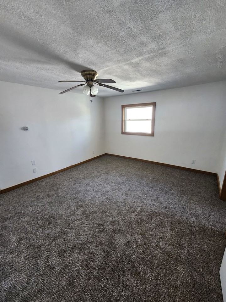717 01-04 South Market Street - Photo 3 of 10