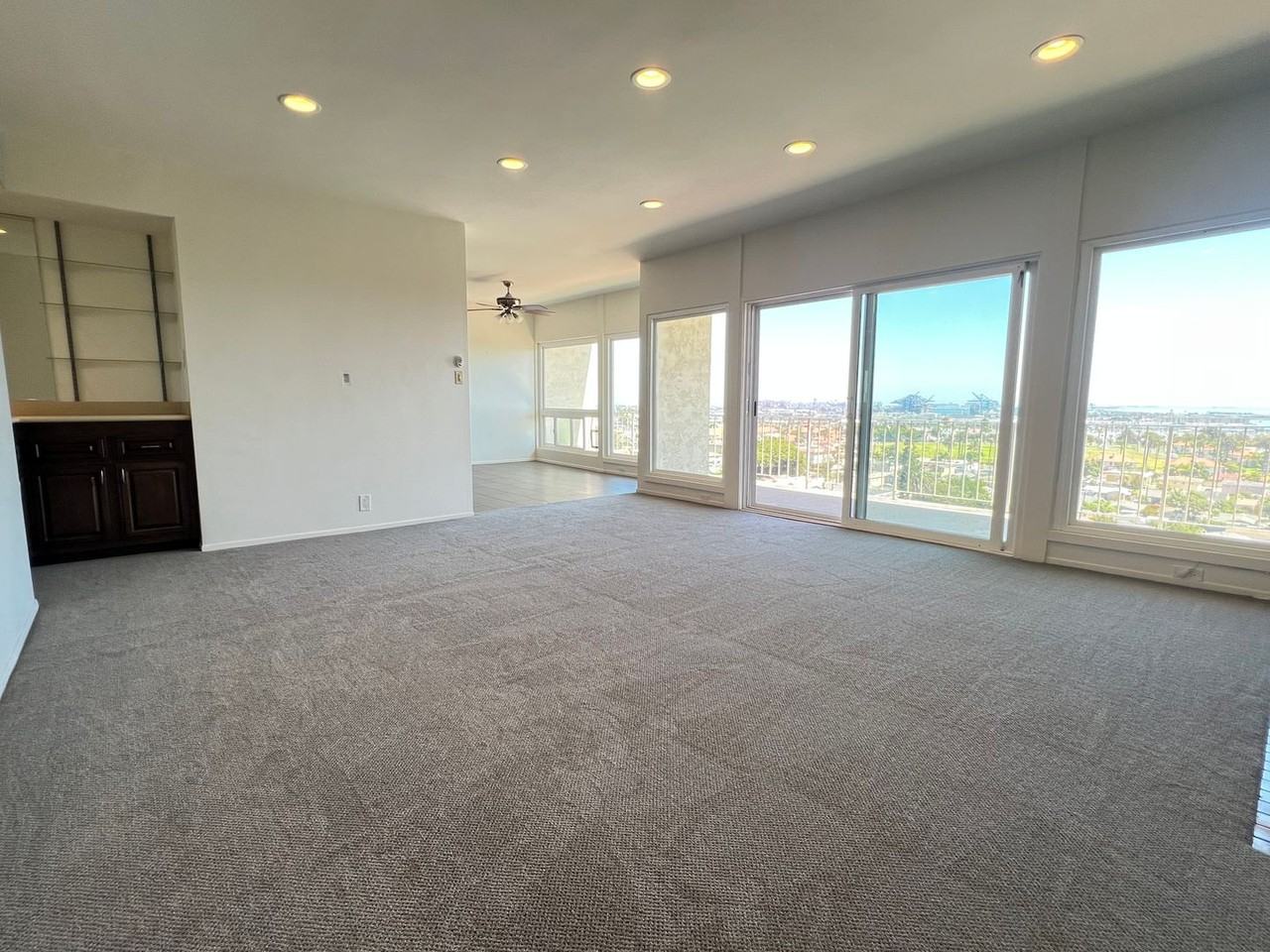 2702 S Peck Ave - Photo 6 of 30