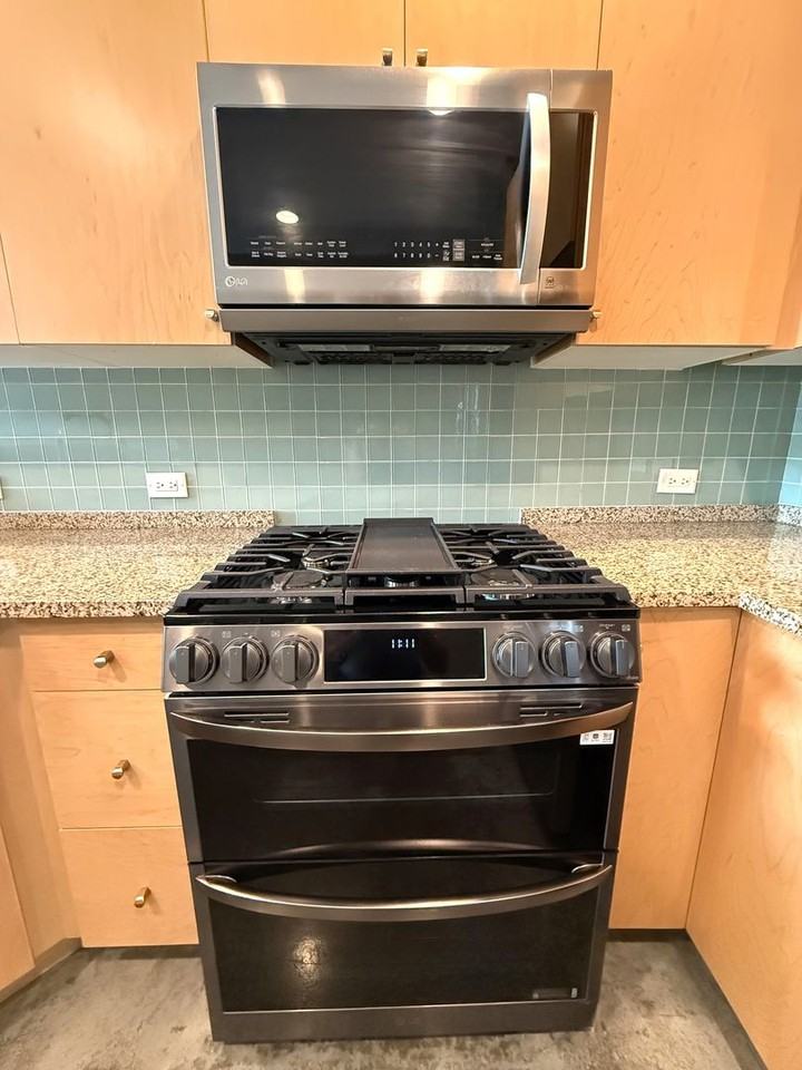 905 Juniper St Ne #507 - Photo 5 of 24