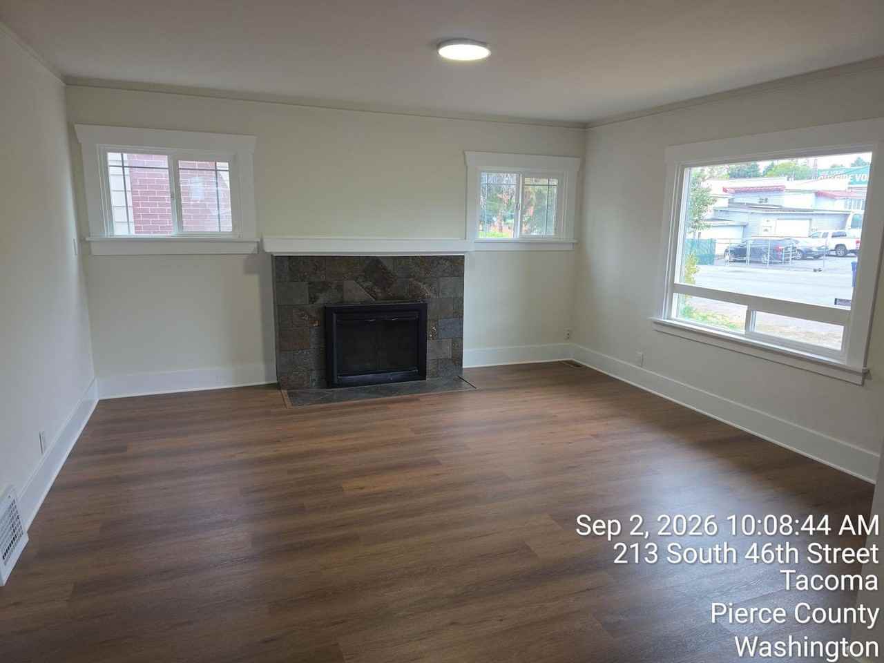 213 S 46th St - Photo 3 of 28