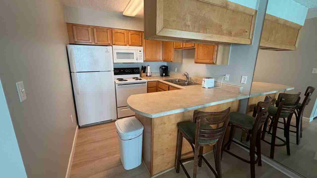 3600 Navy Blvd #D - Photo 6 of 27