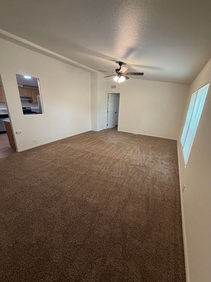 7664 Highway 41 - Photo 7 of 24