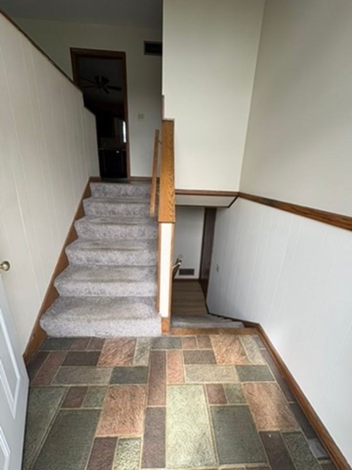 2407 Plum St - Photo 2 of 14