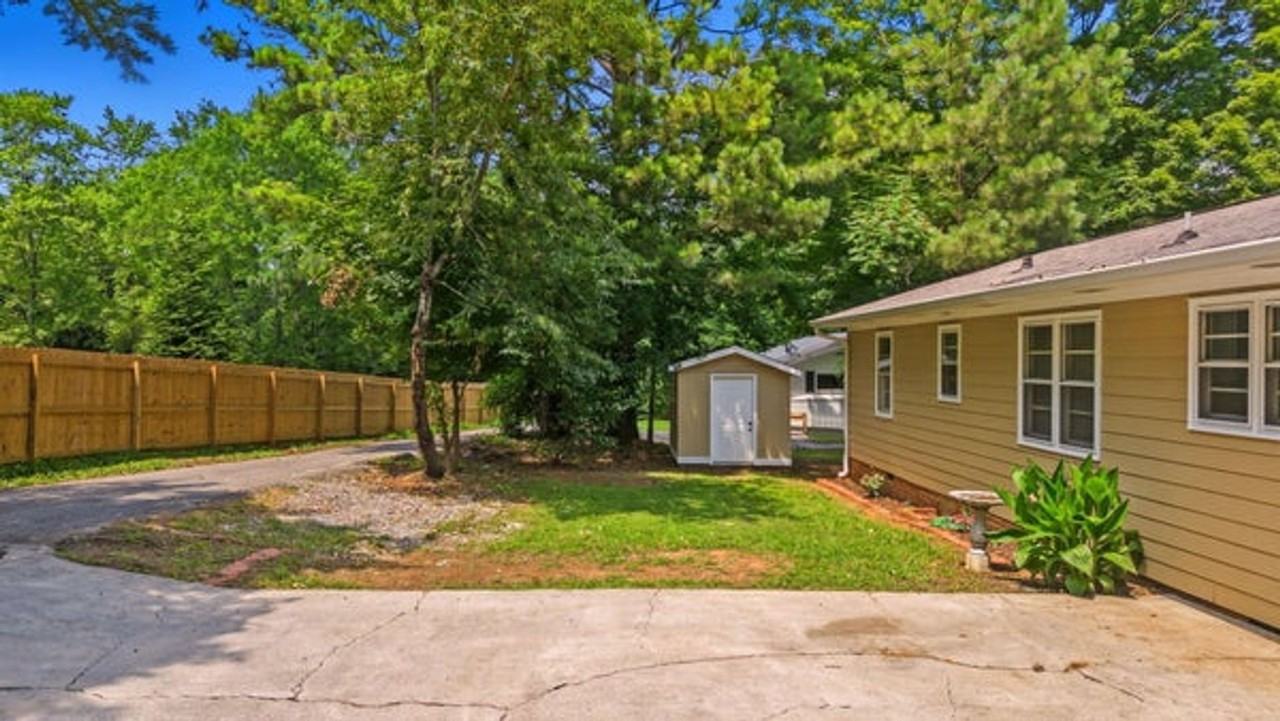 3005 Pine Dr Ne - Photo 7 of 47