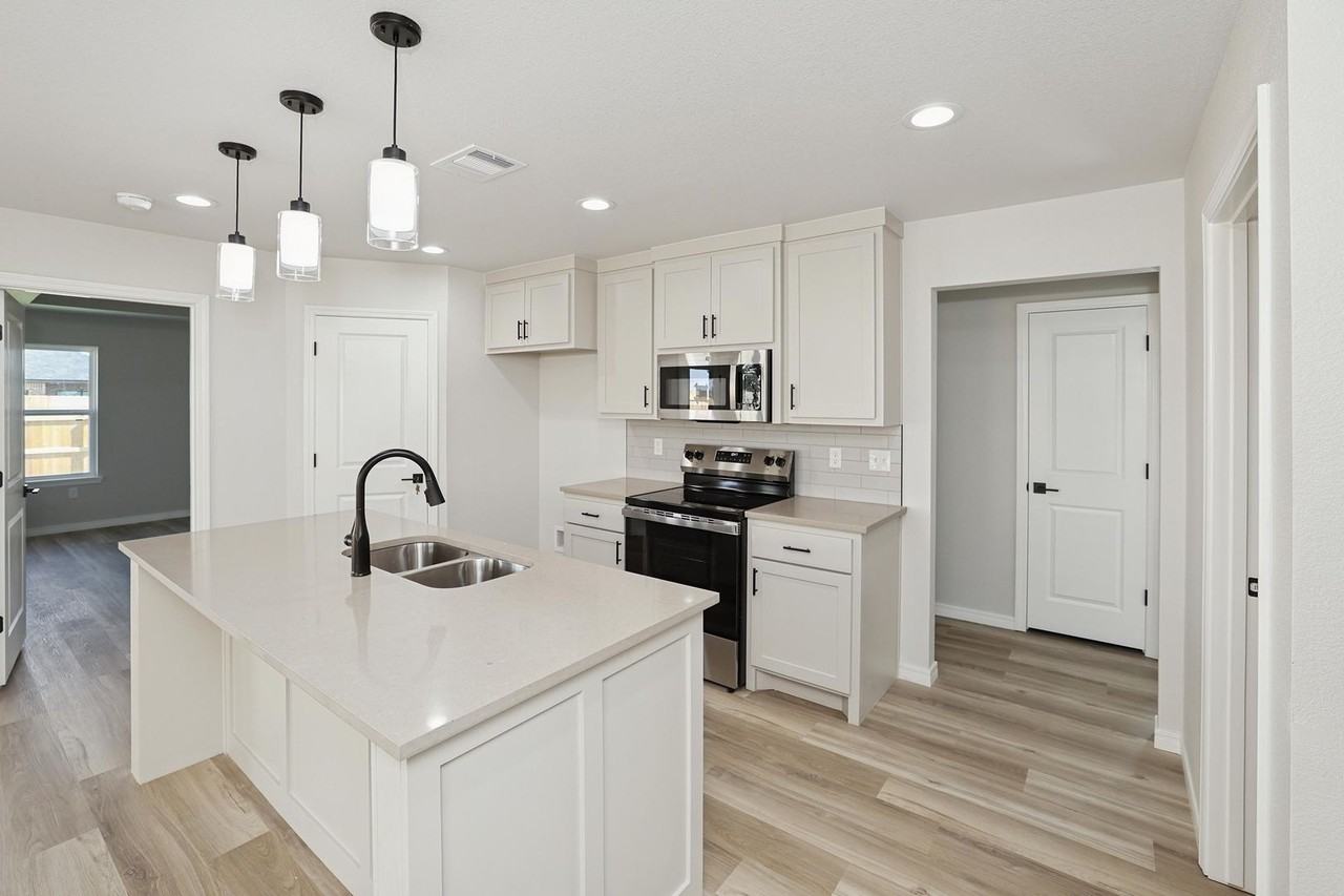 9004 9004 Oakleaf - Photo 6 of 26