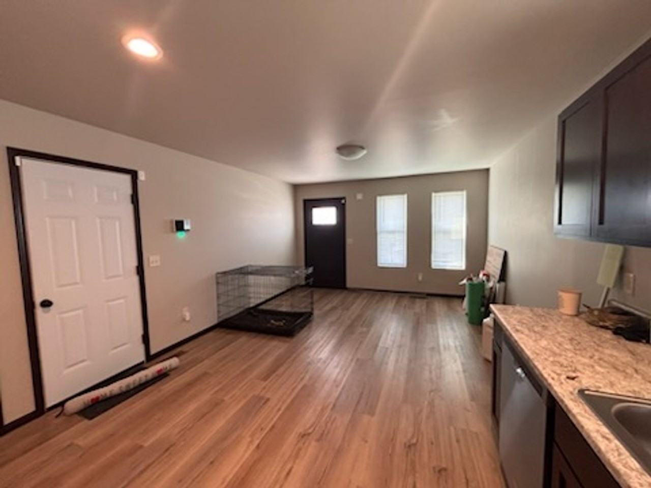 420 Diamond Ridge Blvd - Photo 2 of 11