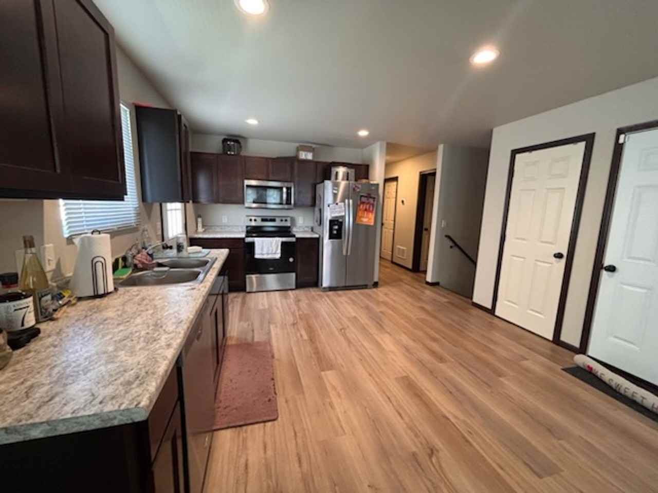420 Diamond Ridge Blvd - Photo 3 of 11