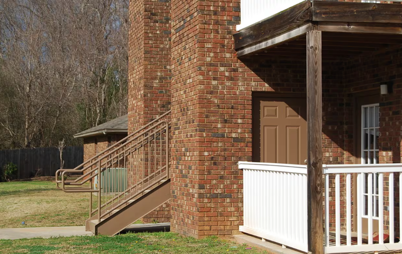 Susanna Ridge - Photo 2 of 3