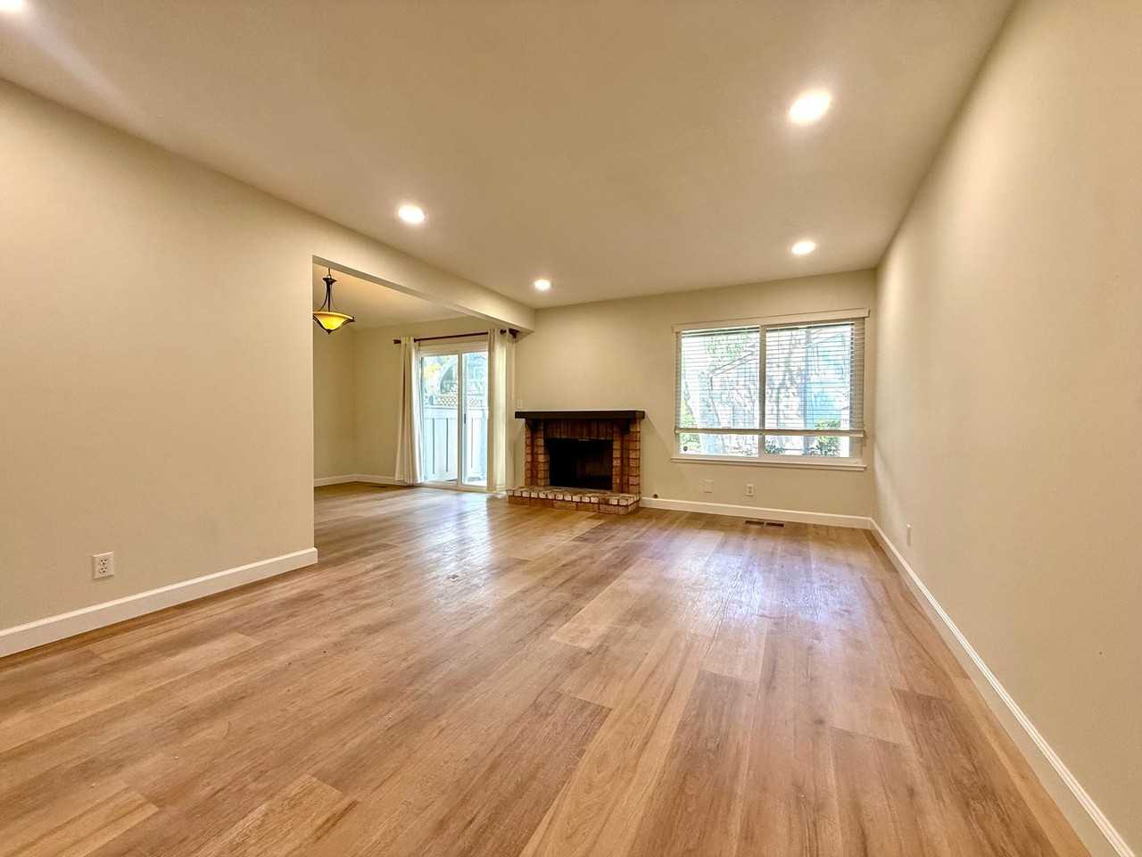 105 Walnut Hill Ct - Photo 4 of 24