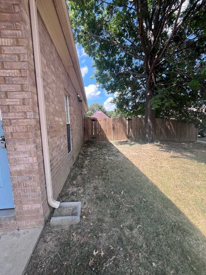 6981 Wynne Ridge Rd N - Photo 3 of 18