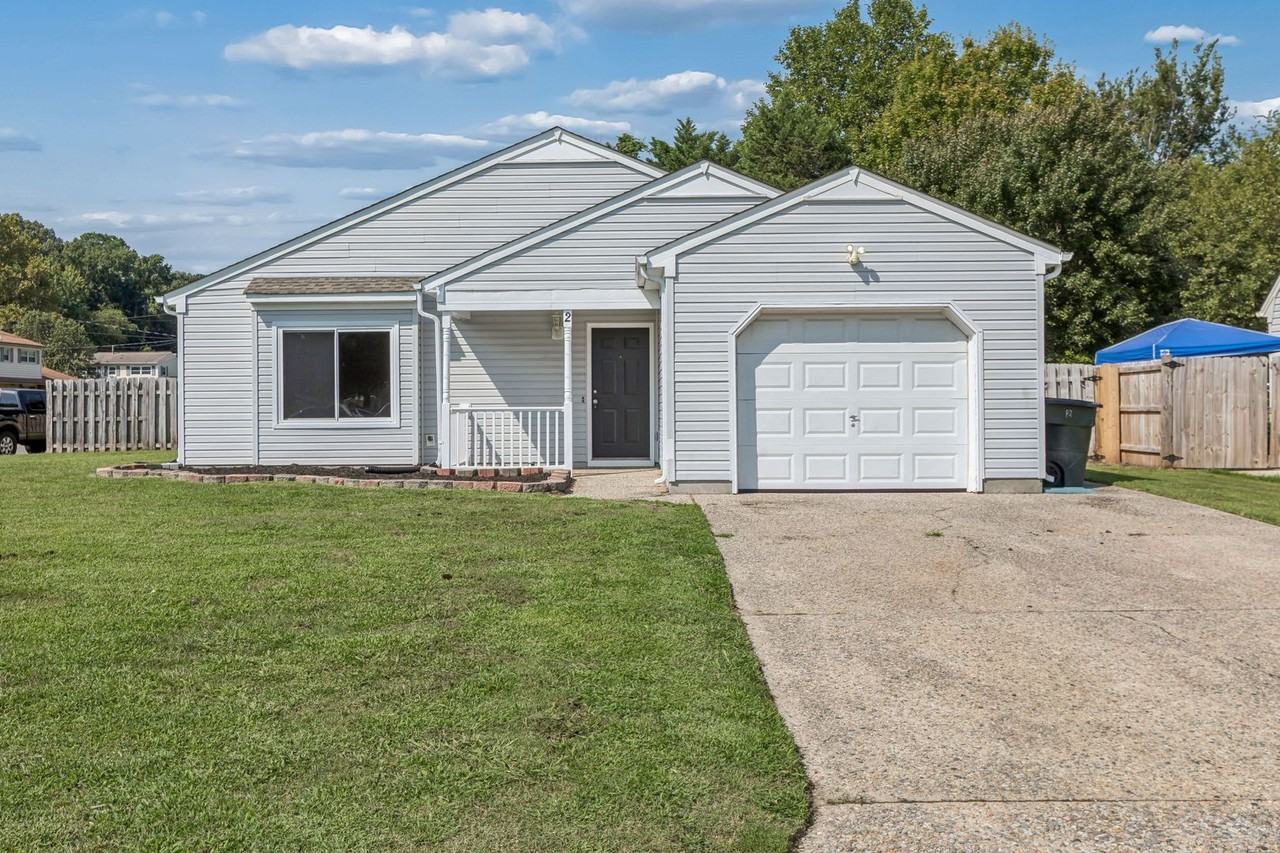 2 Hiram Crockett Ct - Photo 2 of 33