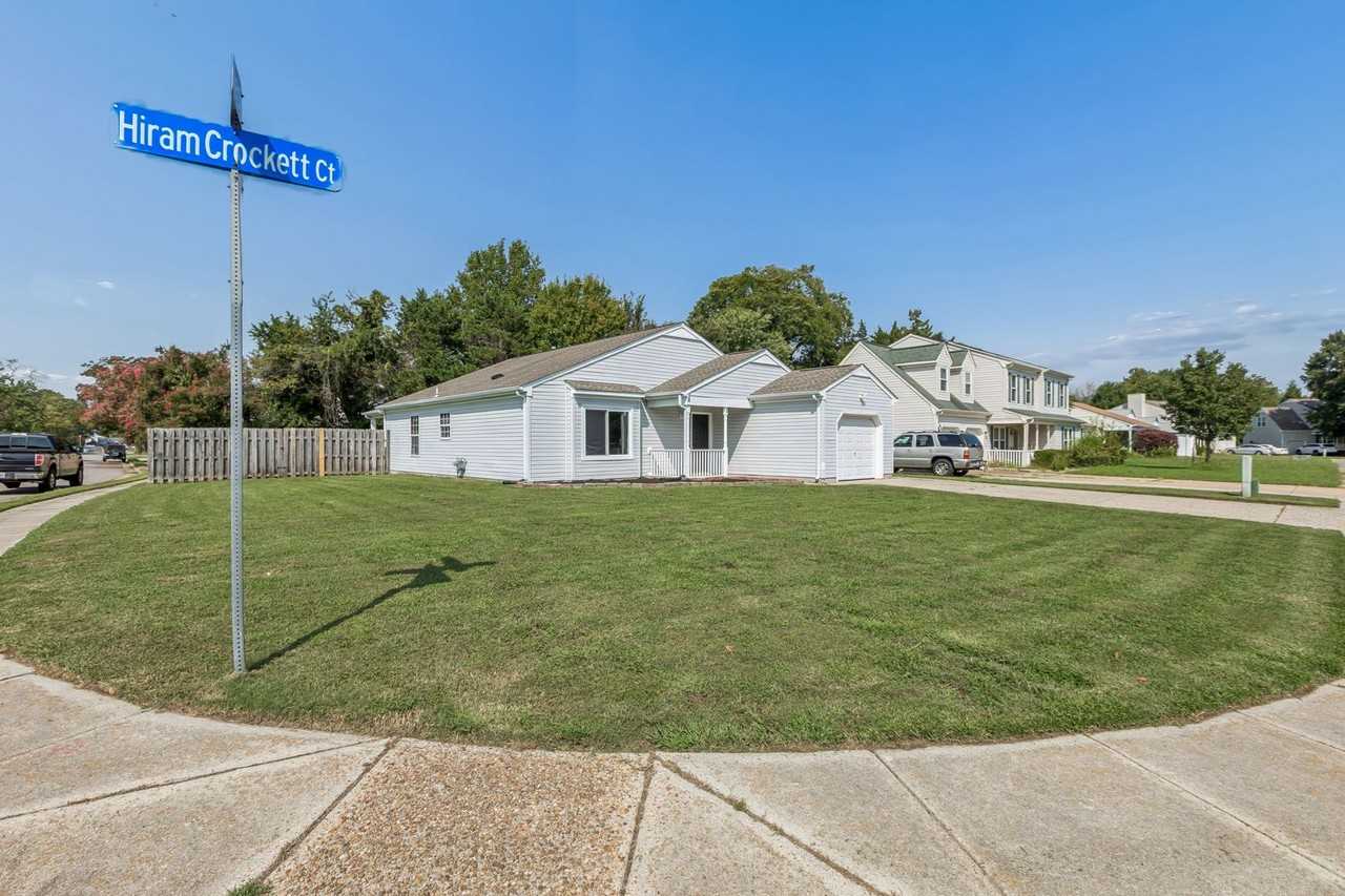 2 Hiram Crockett Ct - Photo 4 of 33