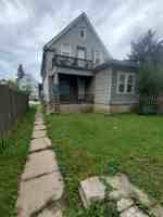 featured image of 1027 S 26th St