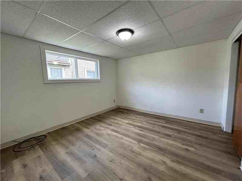 3915 Washington St #4 - Photo 5 of 7