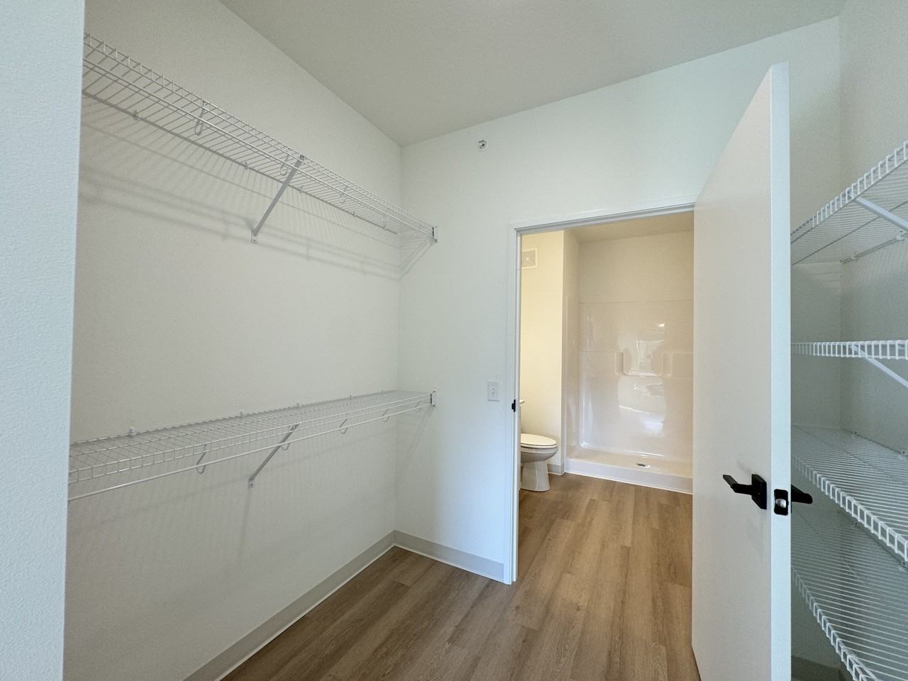 Palisades - 2042340 River Road #204 - Photo 2 of 33
