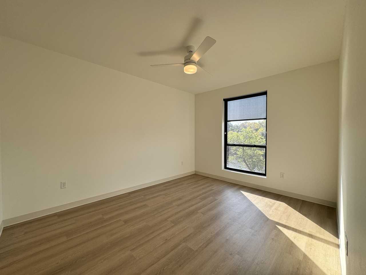 Palisades - 2042340 River Road #204 - Photo 7 of 33