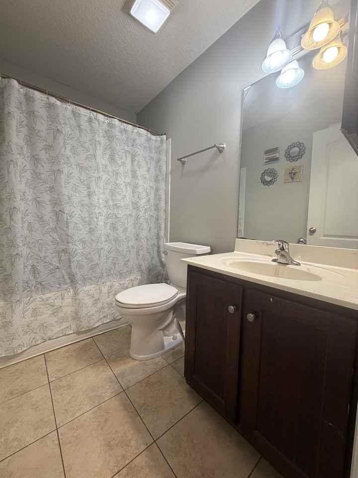 306 Carson St Ne #1 - Photo 5 of 10