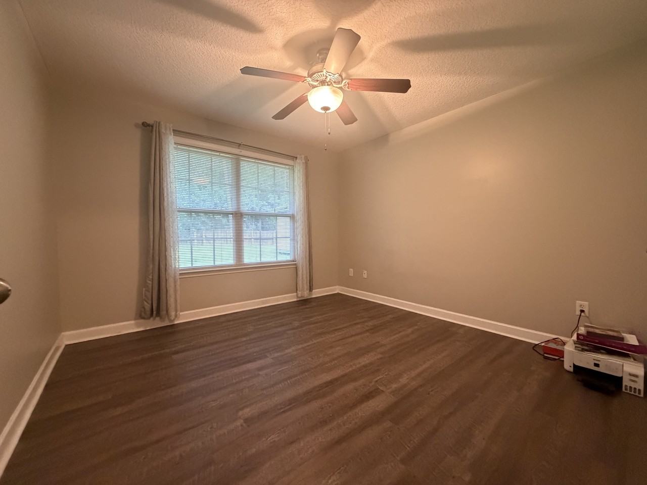 306 Carson St Ne #1 - Photo 6 of 10