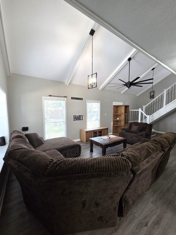 415 County Road 758 #1 - Photo 3 of 27