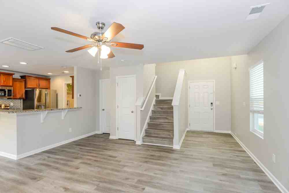 2641 Hunters Moon Ln - Photo 6 of 17