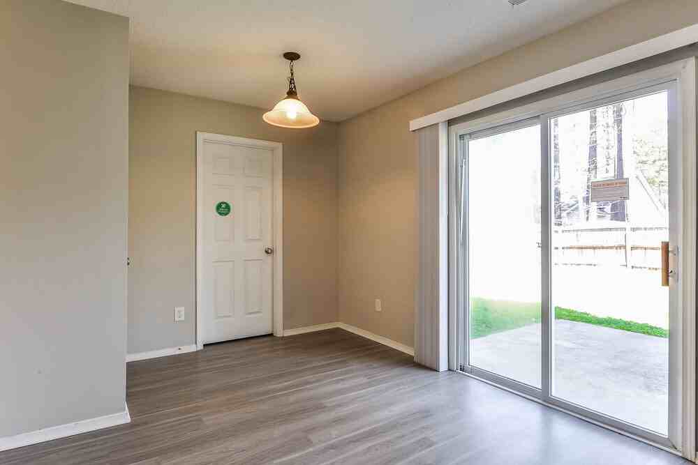 3036 Van Dorn Rd - Photo 7 of 17