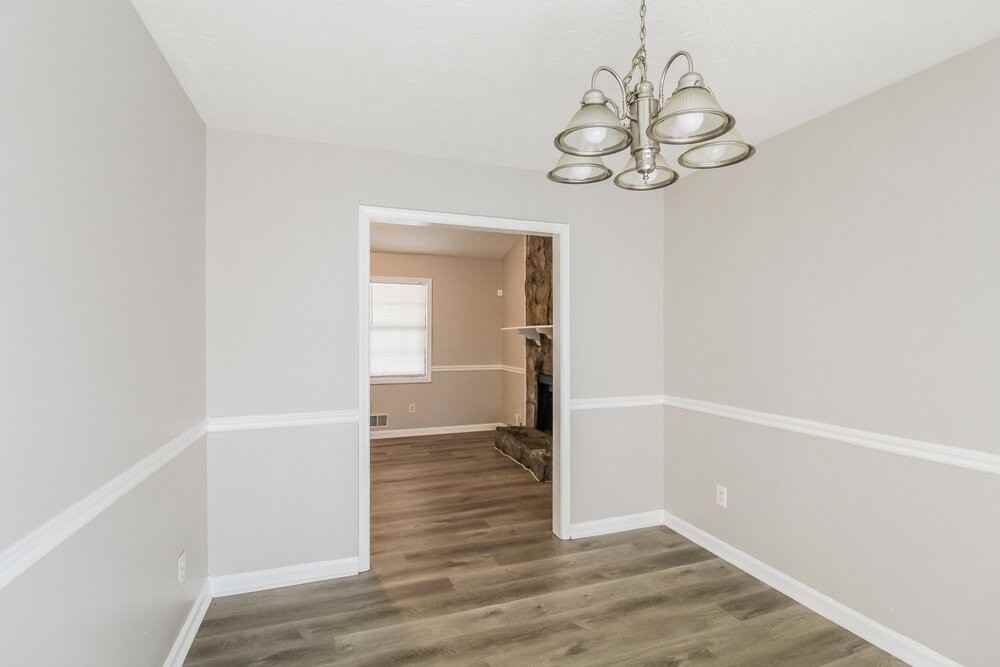 1986 Forest Pines Ct - Photo 6 of 18