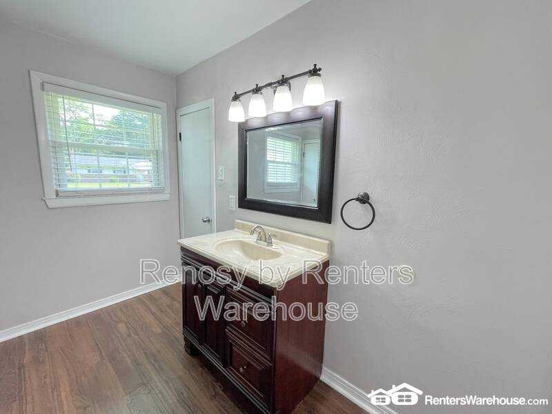 3308 Hornsea Rd - Photo 3 of 46