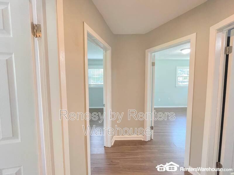 3308 Hornsea Rd - Photo 7 of 46