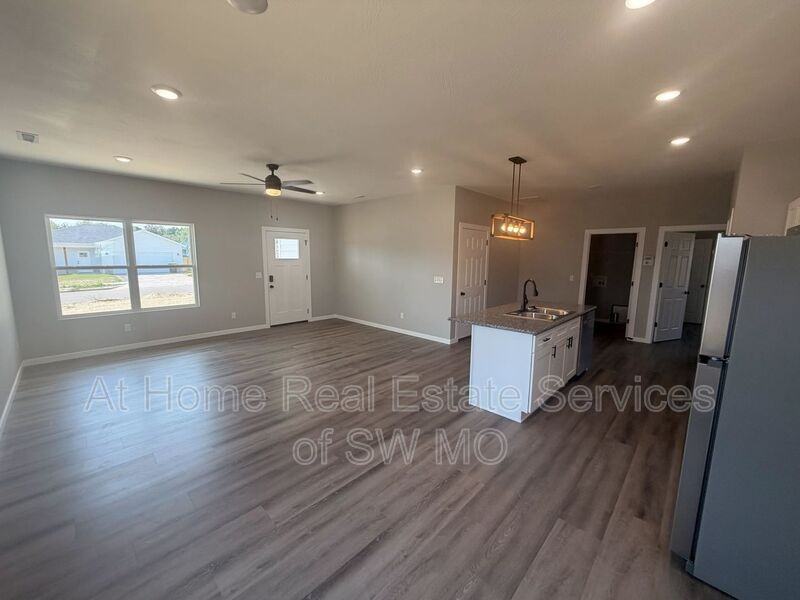 5169 W Josh St - Photo 4 of 5