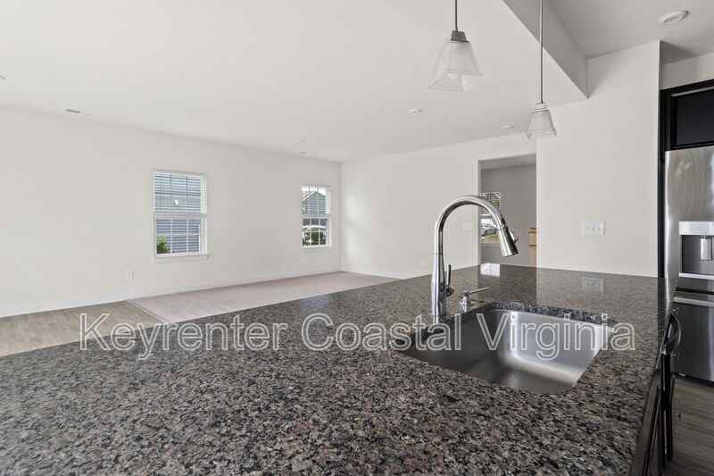 125 Asbury Way - Photo 7 of 27