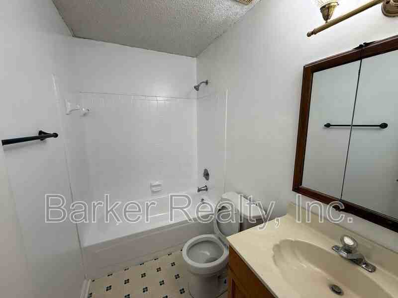 2925 Golden Oak Ct - Photo 7 of 11