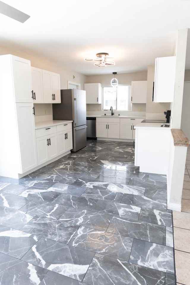 5048 54th St - Photo 7 of 31