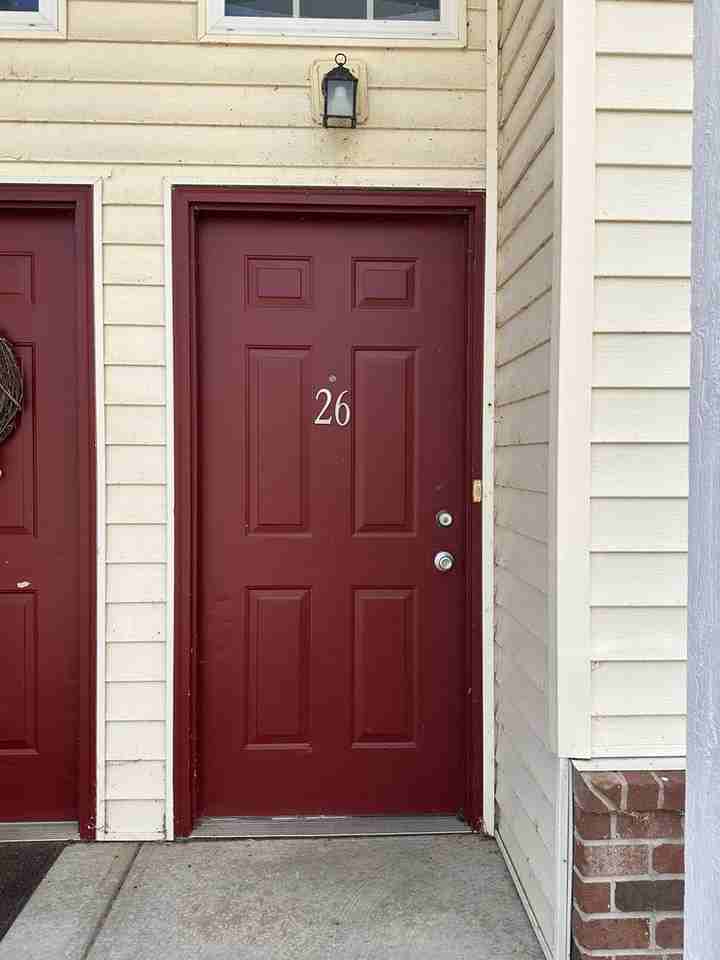 Trafalgar Pointe Apartments - Photo 2 of 39