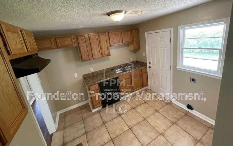 2203 Pamela Dr - Photo 4 of 13